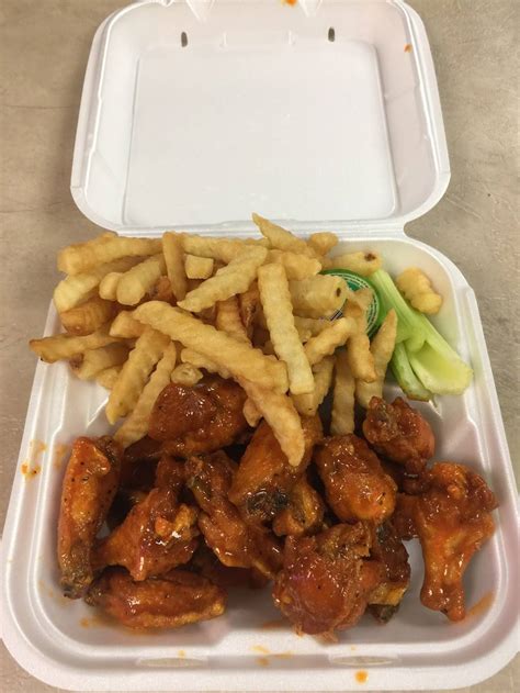 Atlantas best wings. Three Dollar Cafe started serving up Atlanta's best wings from their Sandy Springs location in 1983. Enjoy their friendly service, homemade food and fantastic brews on tap while watching your ... 