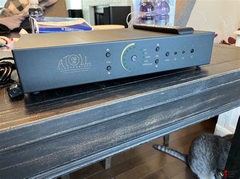 Atoll amplifier.  It&rsquo;s a serious integrated amplifier that speaks fluent High End ...