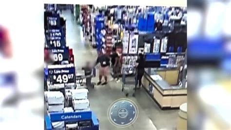 Attempted kidnapping thwarted at Florida Walmart, video shows