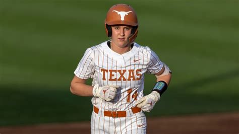 Atwood's clutch 3-run homer lifts No. 7 Longhorns over No. 3 Cowgirls; Texas sweeps series