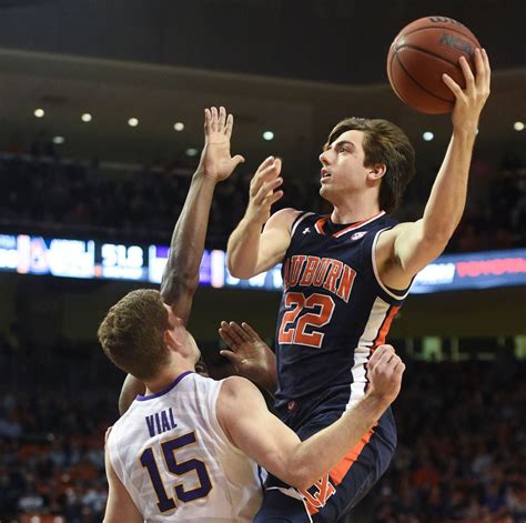 Auburn basketball. 7 Auburn Tigers. Auburn. Tigers. ESPN has the full 2021-22 Auburn Tigers Postseason NCAAM schedule. Includes game times, TV listings and ticket information for all Tigers games. 
