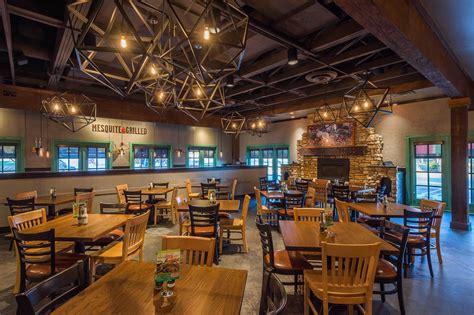 Auburn hills restaurants. Best Dining in Auburn Hills, Michigan: See 3,464 Tripadvisor traveller reviews of 123 Auburn Hills restaurants and search by cuisine, price, location, and more. 