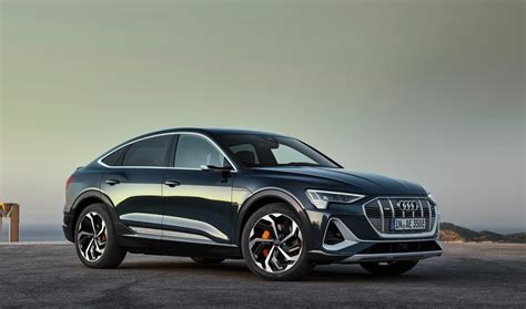 Audi E-tron S Sportback 2024 review – flawed but fascinating EV …