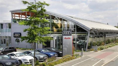 Audi Service: Auto Zentrum Nürnberg - Feser GmbH