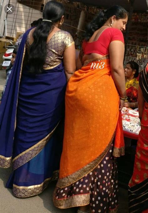 Tamil Aunty Lifting Saree Pussy Photos - Aunty saree gaand photos