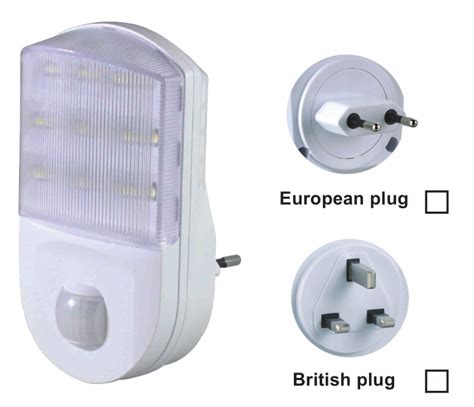 Auraglow PlugIn PIR Motion Sensor Hallway Plug Socket LED Night Light