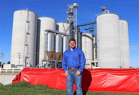 New Vision’s goal is to assist producers in marketing their grain in the upper one third of the annual cash price range. This includes providing marketing contracts that enable producers furnace installers in my area to capture price premiums in the CBOT futures market. Also included is spread and basis information to maximize the final .... 