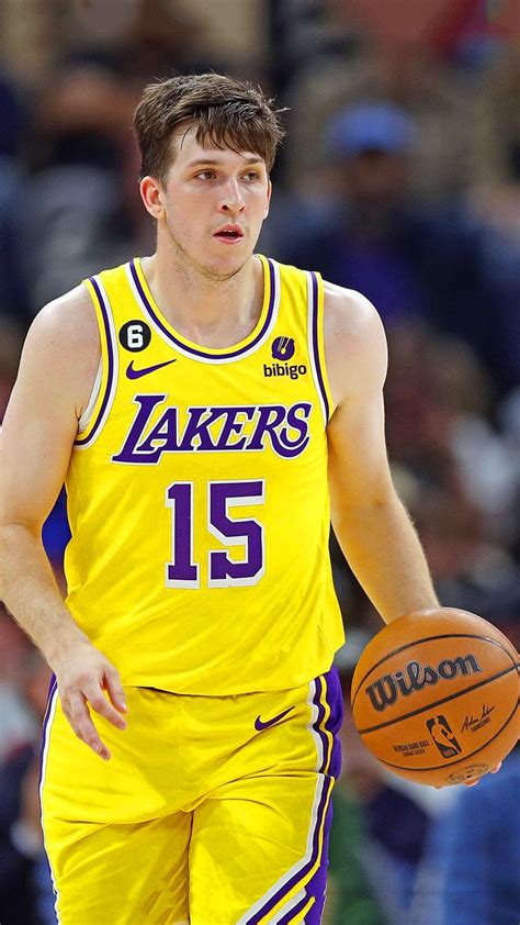 Ausin reaves. ESPN. Unheralded rookie Austin Reaves stepped up for the short-handed Lakers on Wednesday night, hitting the game-winning 3-pointer in overtime to beat the Mavericks 107-104. 