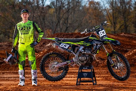Austin Forkner Triumph Leaks XXX 💦 197 Vids