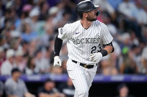 Austin Gomber, trio of homers lift Rockies over Yankees