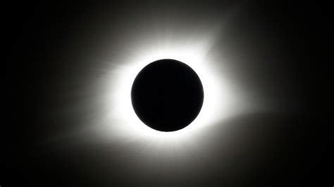 Austin eyes development of total eclipse plan ahead of April phenomenon