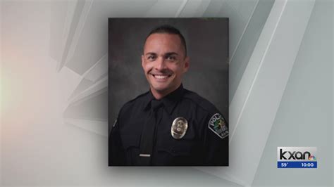 Austin officer killed while trying to rescue hostages, police say