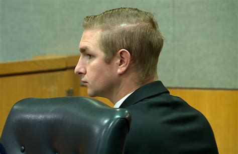 Austin police officer's murder trial ends in hung jury, mistrial