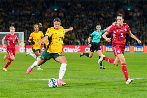 Australia progresses to Women’s World Cup semifinals after dramatic penalty shootout win over France