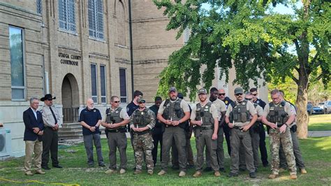 Autauga county sheriff.  8 patrolling during 1st shift 7 patrolling during 2nd shift.  As Actio...