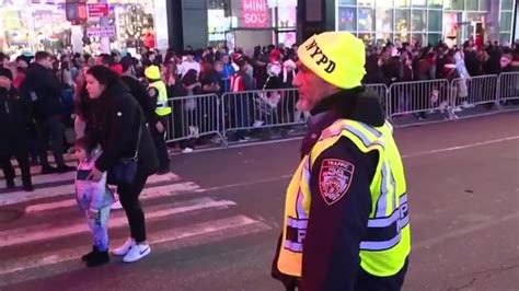 Authorities prepare for New Year’s Eve in Times Square and across the US as Israel-Hamas war presents elevated threats