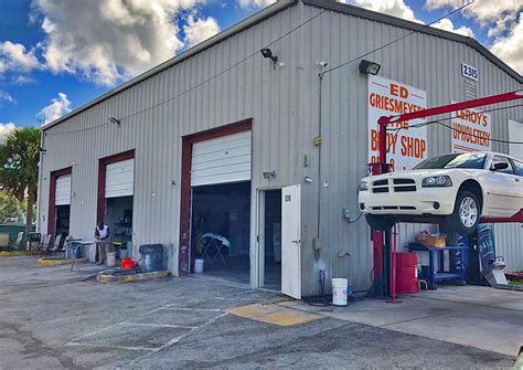 Auto Body Shop near East Windsor Hill, South Windsor, CT 06074 ...