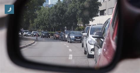 Auto cvili u leru.  U na&scaron;oj online prodavnici pronaći će&scaron; remenicu za We...