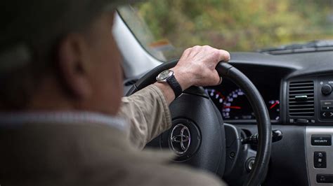 Auto quietscht beim lenken langsam fahren2