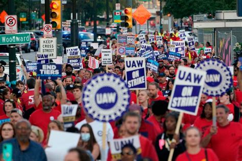 Auto worker strike highlights disparities between temporary and permanent employees