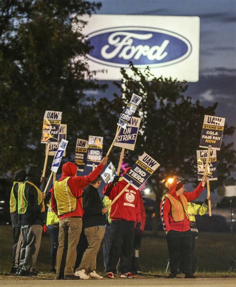 Auto workers escalate strike as 8,700 workers walk out at Ford Kentucky Truck Plant in Louisville