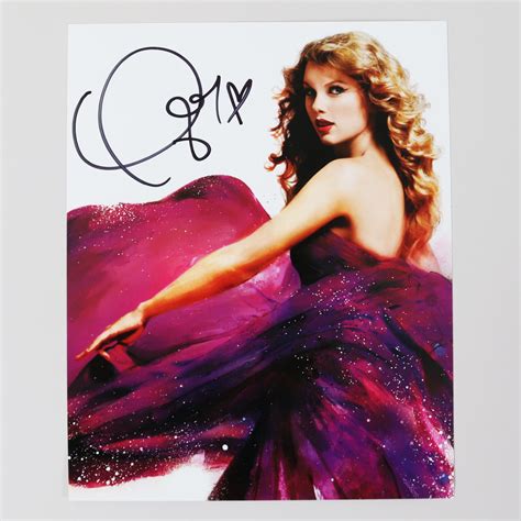 Dec 21, 2023 · An autographed guitar, vinyl record, or other exclusive merchandise would carry a higher value than concert posters, album covers, a piece of paper, or a Taylor Swift autographed CD. Context The context surrounding the autograph can impact its value. . 