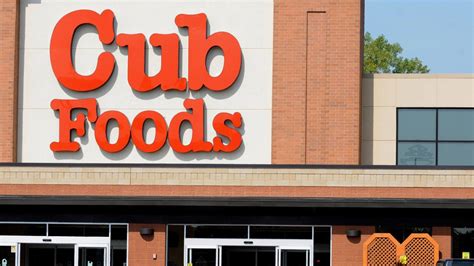 Automated motor vehicle license tab renewals now available at 8 Cub Foods in Minnesota