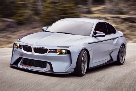 Autonieuws - BMW 2002 Hommage eert eerste BMW met …