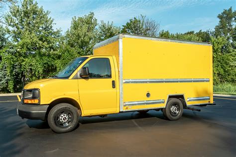 When it comes to transporting goods, a 26ft box truck is a popular choice due to its ample storage space. However, ensuring that your cargo is properly secured during transport is crucial for safe delivery and the prevention of any damage.. 