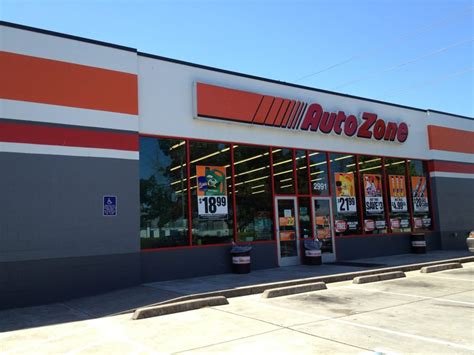 AutoZone Brookings, OR ... From the date of entry into the AutoZone MIT program, it may be possible to progress to a management position within approximately 8-12 weeks, depending on the prior .... 