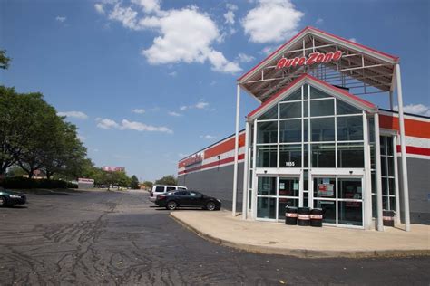 AutoZone, Toledo. 72 likes · 87 were here. AutoZone is the nation's leading retailer and a leading distributor of automotive replacement parts and....