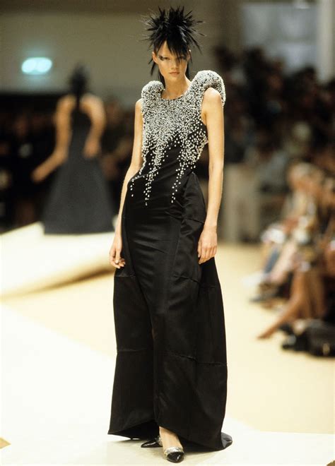 Autumn 99 Leaks (SEX) 200 Photos