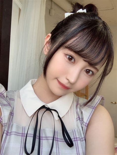 Oct 14, 2022 · Here are your most popular Japanese AV Idols ranked by number of instagram followers, from #1 to #50, as well as some honorable mentions. . 