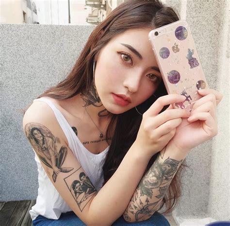 Ava Connor Instagram Seoul