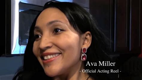 Ava Miller Messenger Salvador