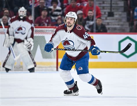 Avalanche Journal: Sam Girard’s resurgence started after he switched to a longer stick in December