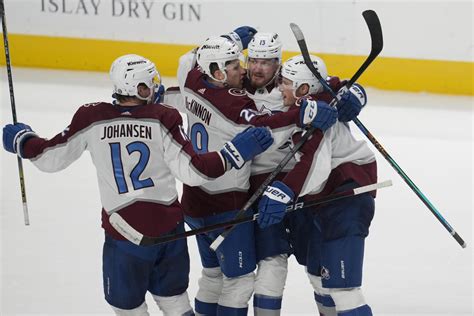 Avalanche beat Sharks 2-1 in shootout to spoil 51-save performance by Mackenzie Blackwood