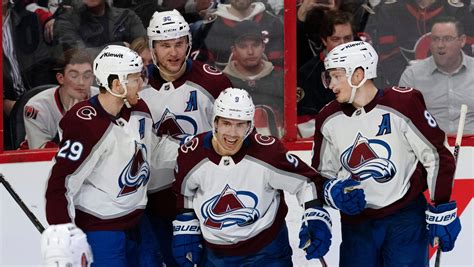 Avalanche holds off Senators 5-4 for 4th straight victory