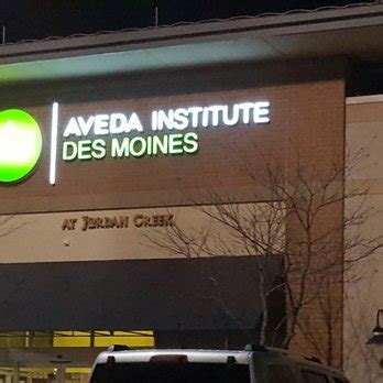 Aveda institute des moines. Aveda Institute Des Moines is a career and technical school. This college is located in an urban setting. It offers certificate degrees. 