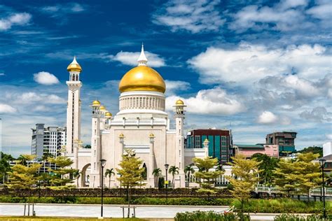 Average salary in brunei in usd.  Find work abroad on Layboard.  This is...