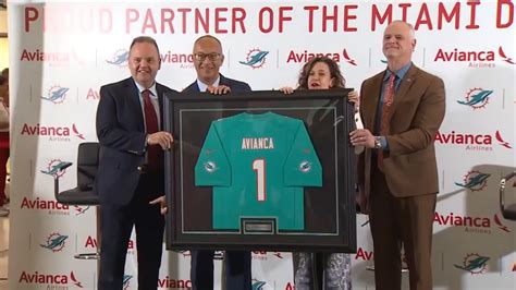 Avianca Airlines announces new ‘proud-partnership’ with Miami Dolphins