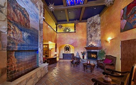Avila la fonda. View deals for Avila La Fonda Hotel, including fully refundable rates with free cancellation. Guests praise the helpful staff. Central Coast Aquarium is minutes away. Breakfast, … 