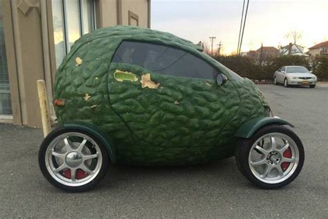 Avocado car. Environment. Water footprint: low, it takes 1,981 liters of water to produce 1 kilogram of avocados / 237 gallons of water to produce 1 pound of avocados Carbon footprint: low, 0.9 kg CO2e to produce 1 kilogram or 2.2 pounds of fruits, a car driving equivalent of 2 miles or 3.25 kilometers 