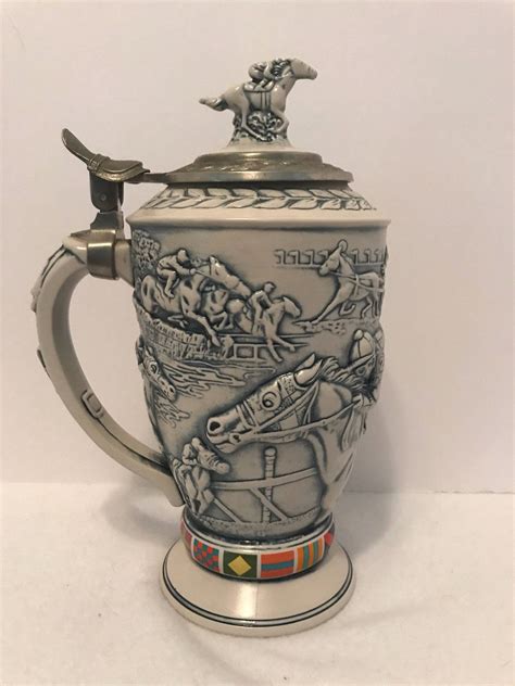 Avon stein value. Feb 13, 2024 · There is a value range of $50 to $5,000 for antique German beer steins. German regimental steins from 1900 sold for more than $6,000 in 2018. The price of a Marzi & Remy pewter lid stein from the 1850s was $150 in 2020. (Video) Prize Valuations - German Beersteins - your Frequently asked questions. 