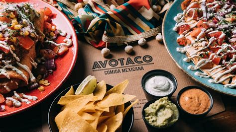 Avotaco. 3 Tacos with choice of filling, all served with onions, fresh coriander and lime wedge. Pork and chorizo (GF) Pork, chorizo and sour cream Beef (GF) Beef and cilantro cream, topped with cheese Chicken (May contain GLUTEN) Cilantro cream, cabbage and radish slaw, and salsa roja. €14.75. 
