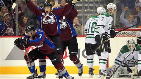 Avs get 5 goals from 5 different players in 5th straight win