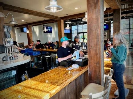 Award-winning brewery opens new Pleasant Hill taproom