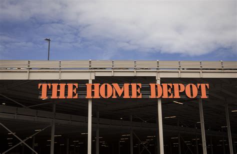 ‍Home Depot is one of the largest and most popular DIY retailers, consistently providing the best service on the market for 42 years. Home Depot was founded in 1978 by Bernard Marcus, Arthur Blank, Jenneth Langone and Ron Brill Pat Farrah. Home Depot offers the best construction products, tools and services in the country.. 