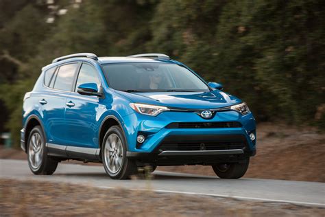 Awd hybrids. And really let’s face it, this isn’t a performance car – while the RAV4 AWD Hybrid quotes 1kW more power than a VW Tiguan 162TSI, the Toyota’s 8.4-second 0-100km/h claim (according to UK ... 