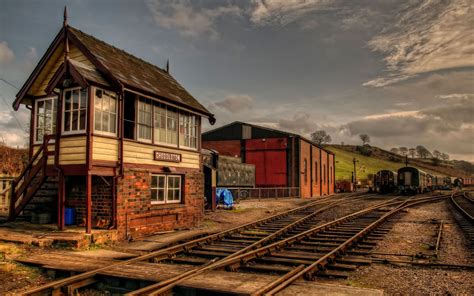 Awesome Old Train Station Wallpapers - WallpaperAccess